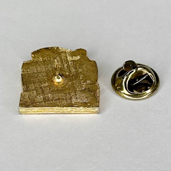 VTG Red Adair Wild Well Control Gold Color Hat/Jacket/Lapel Pin - Picture 4 of 8